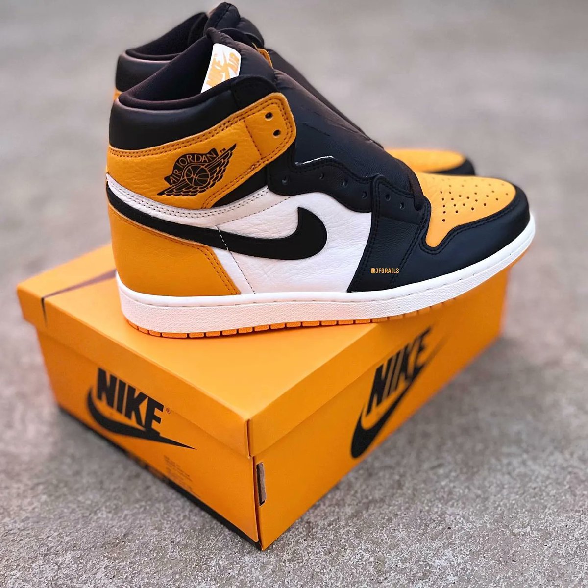 TheSiteSupply's tweet photo. Another Look: Air Jordan 1 High OG “Taxi” 👟 

🗓️ September 24th, 2022

📸 jfgrails IG https://t.co/dEzGRypXp9