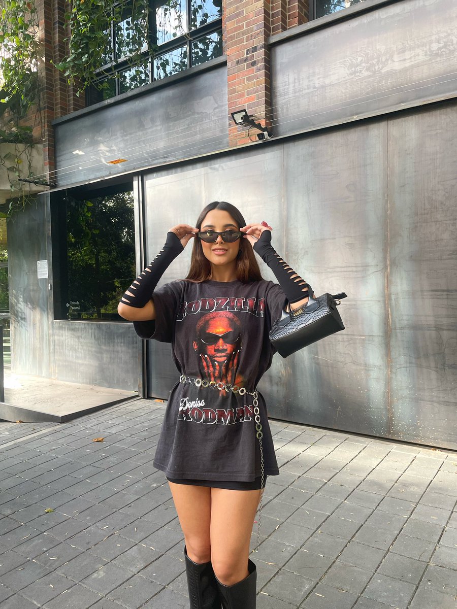 fairyval__'s tweet photo. Me amarías aún sabiendo que me creo modelo https://t.co/pQ1YR5h7hP