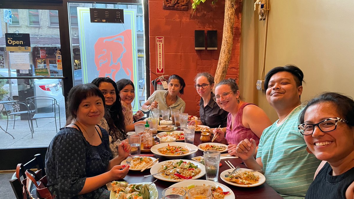 Alitalamorenita's tweet photo. My first @plantdisease mtg was in 2007 as an undergrad. 12 years later I’m attending as a PI @NCSU_DEPP  with a talented team of scientists #PlantHealth2022! 

1st gen, ESL, free school lunch, proud daughter of Mexican 🍓 field pickers @CAStrawberries. https://t.co/iRBzQYEEf1
