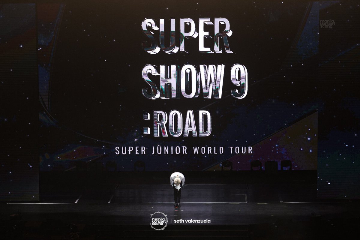 sapphirecloud1's tweet photo. Everytime SJ faced hardship, they hold hands and faced everything together with exceptional teamwork. 
Thank you, Heechul, for taking care of Hyuk while Leeteuk taking care of ELF, the concerts, and the members. 
Thank you, Leeteuk and Heechul, for being SJ's strongest pillars. https://t.co/TrIHNIsC7Z