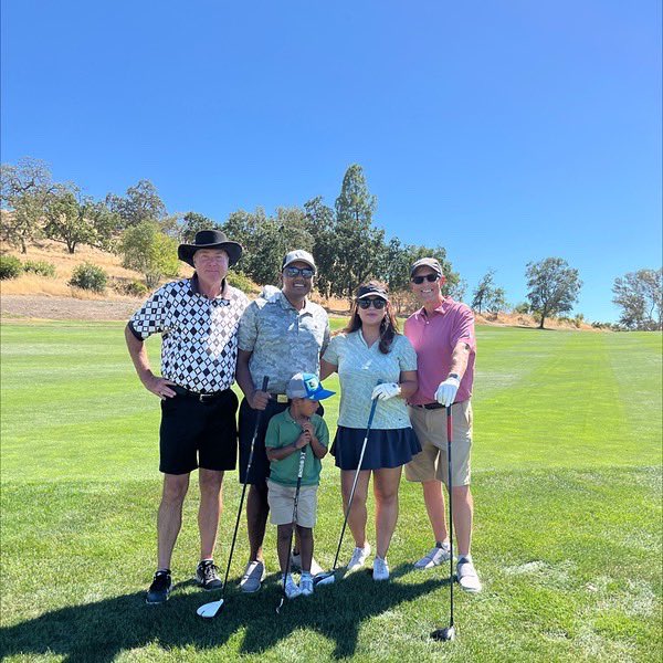Our golf and culinary teams combined efforts today to host Graze and Golf! Teams participated in a 9-hole shotgun before enjoying delicious bites after their round at the Clubhouse. Thanks to all who showed up to play! 😋