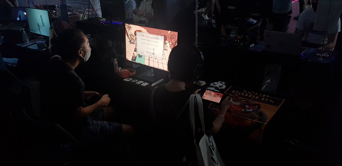 And back at #BitSummit! We got the PC and Switch runnig, so come along and play!