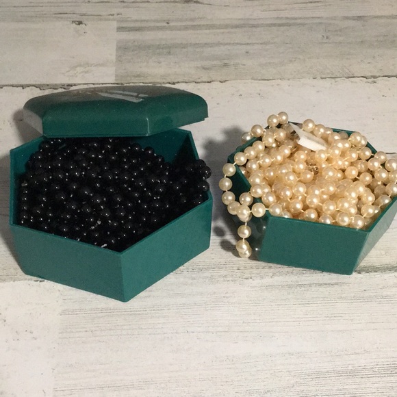 So good I had to share! Check out all the items I'm loving on <a href="/Poshmarkapp/">Poshmark</a> #poshmark #fashion #style #shopmycloset #avanti #llbean: posh.mk/8QyNjiGShsb