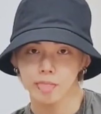 ؘ (@jjunnicat) on Twitter photo 