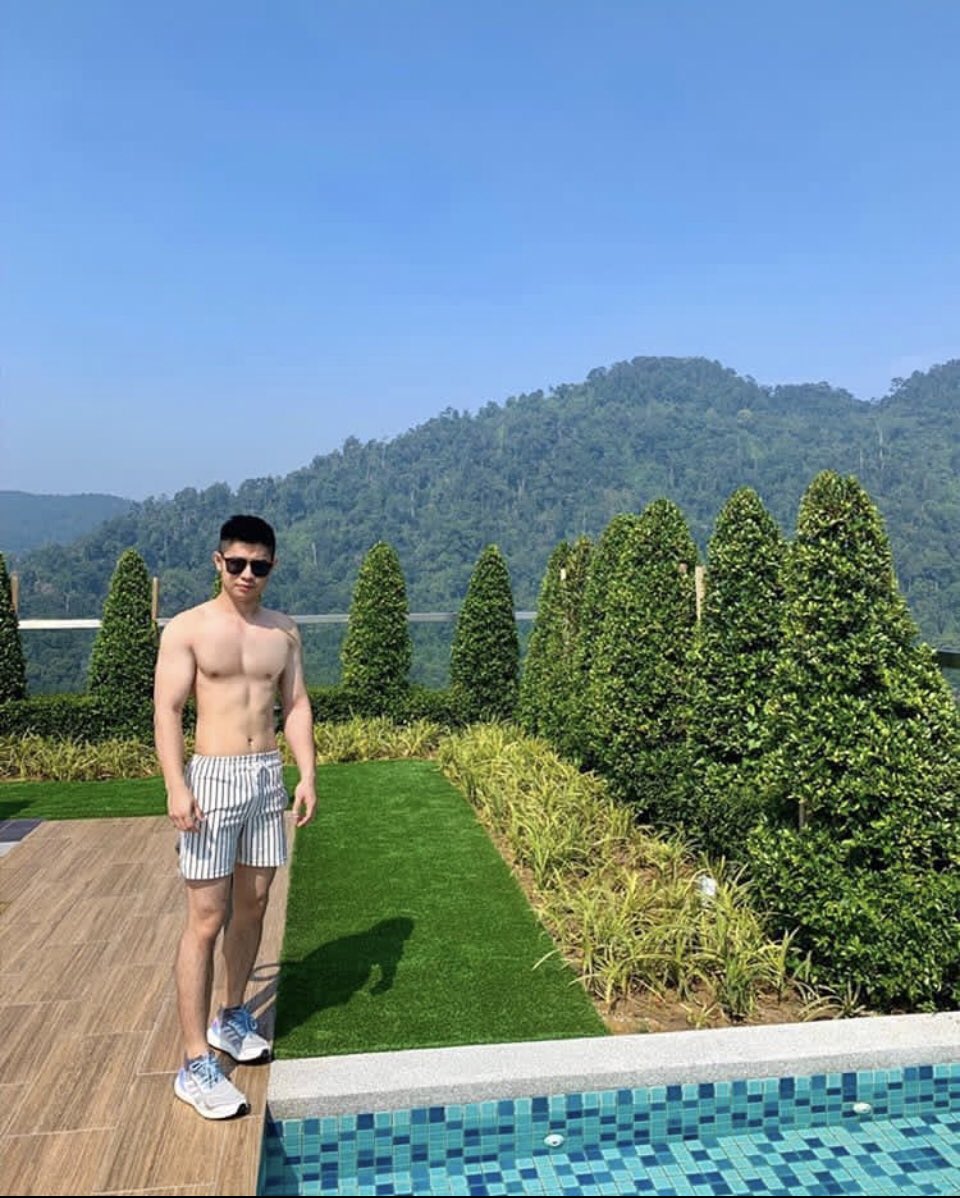 PavyKades's tweet photo. Go where you feel most alive. 😊
#naturalliving #greenery https://t.co/p9XXL4UhQW