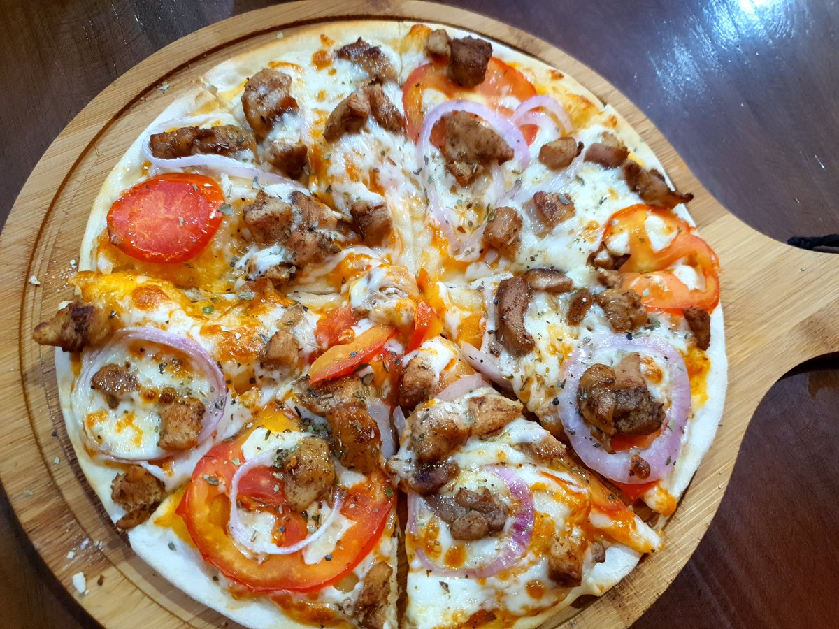 worldtourplan09's tweet photo. Unique ambience, good food with great location. Pizza Hub.Location below: Shopno 7 , Olakha, Thimphu
.
.
.
.
.
https://t.co/HPRKE17dxP
#bhutan #worldtourplan #travel #tour #holiday #vacations #wanderlust #safedestination https://t.co/jzzficO1tx