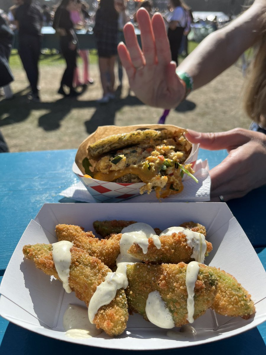 Adrian Spinelli tweet media