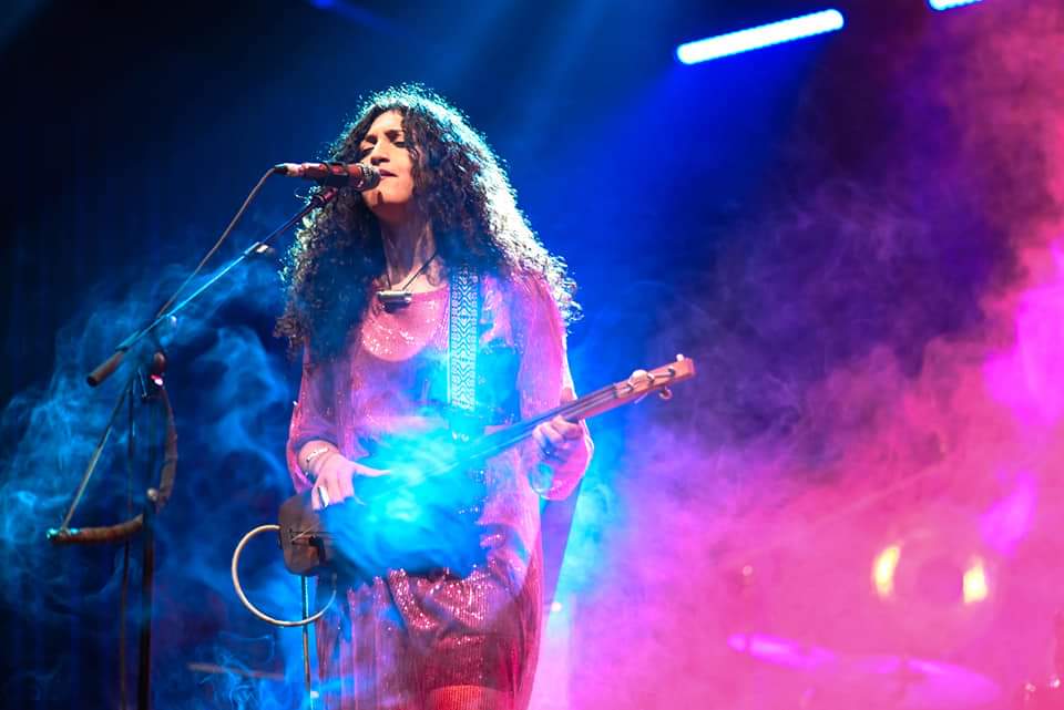 Retour en photos sur le concert du groupe Bab L'Bluz, un spectacle de Jazz-Gnawa Inspiré d’un patrimoine séculaire.

#LLOYDAssurances #fondationTunisie #ElifeKef #discovertunisia 
#ENPFMCA #CNADSKEF