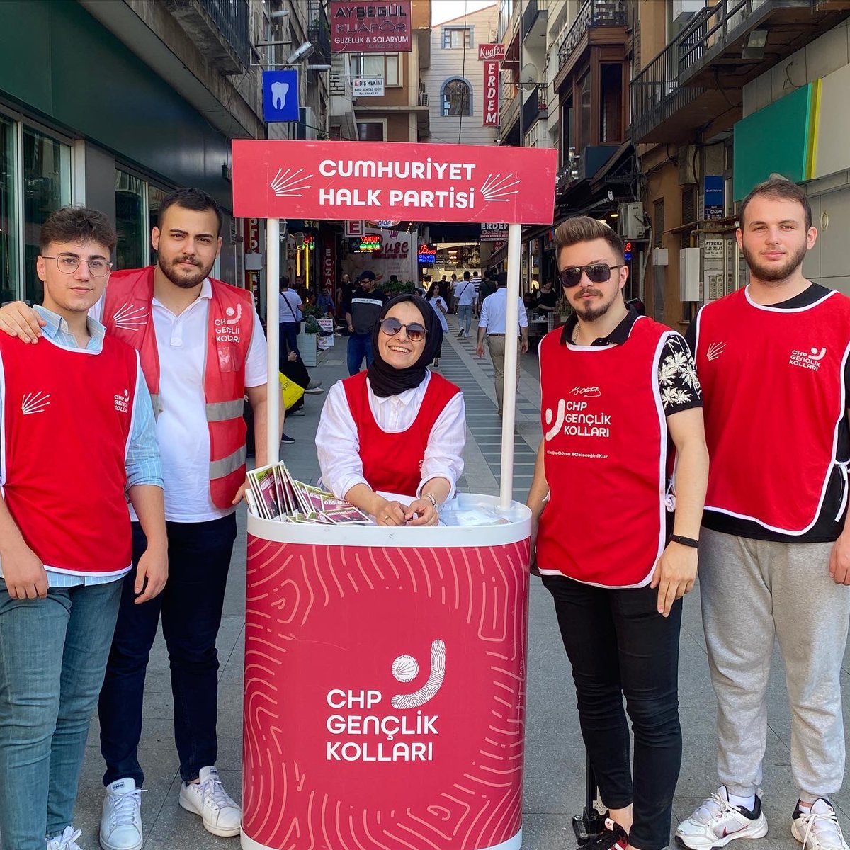 yeniparti61's tweet photo. Hız kesmeden çalışmalarımıza devam ediyoruz. 

Geliyor gelmekte olan! https://t.co/zeg0kwLrv6