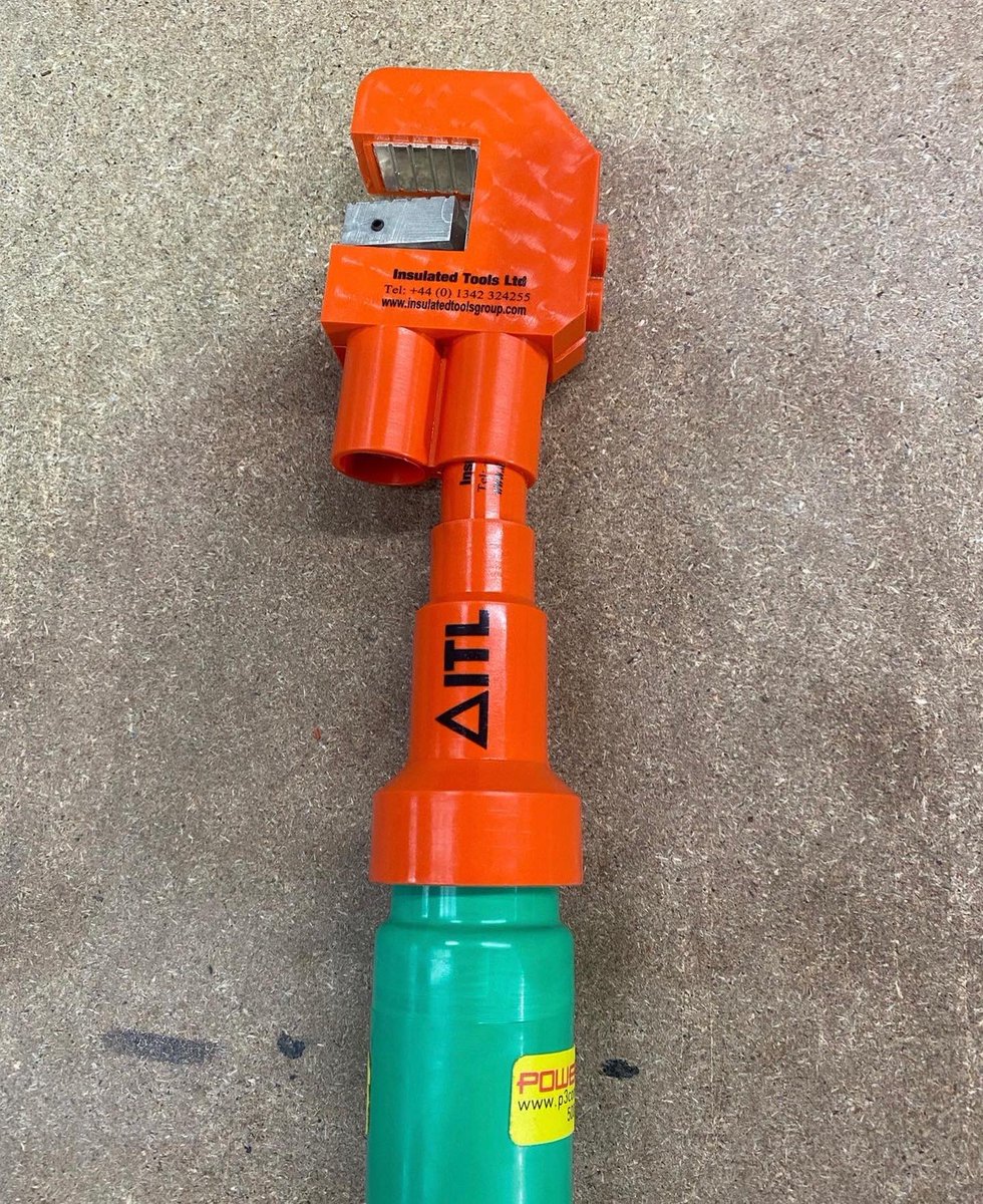 Flat out this week again, Insulated Devices, more new cable, Sequential Boxes, new company truck. Rear mounted panel mounts. p3connectors.com
