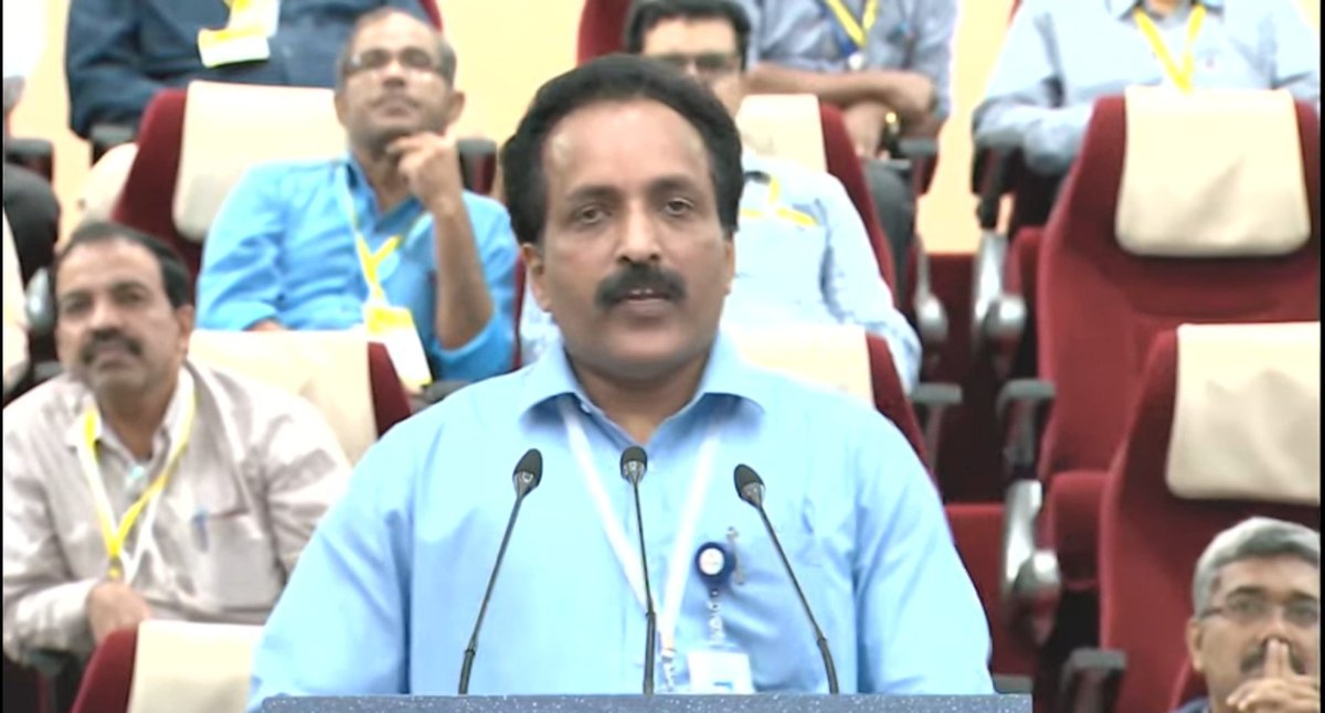 Chethan_Dash's tweet image. #JUSTIN #UPDATE 

All three stages of #SSLV performed well. Data loss in VTM (velocity trimming module) stage. @isro analysing vehicle performance &amp;amp; whether or not satellites (#EOS2 &amp;amp; #AZADISAT were placed in the desired orbits: Somanath. We&apos;ll have to wait for the analysis.