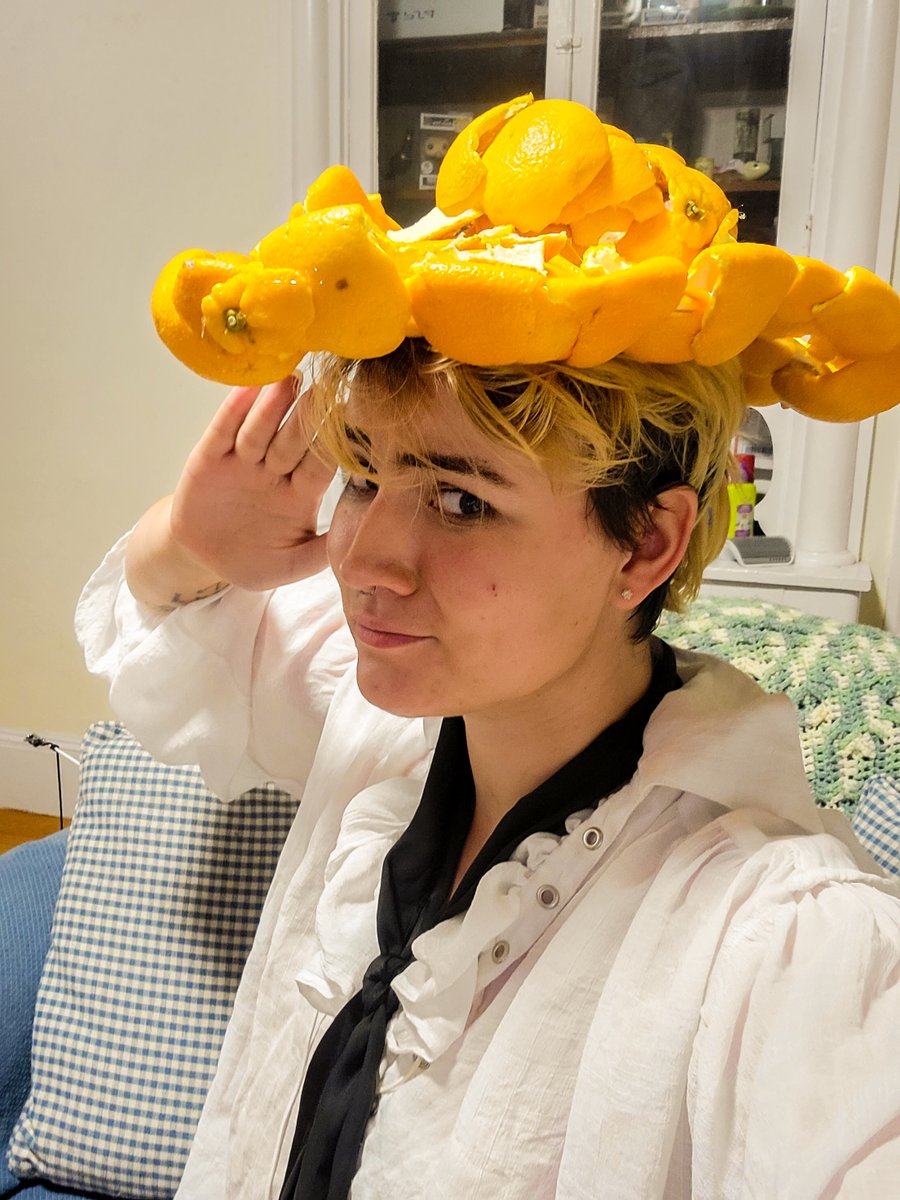 kaleofthelord20's tweet photo. Nothing like an orange hat to keep the scurvy at bay. @sambaschutte @V_Vico_Ortiz #GISH https://t.co/Fzu5tFIHCO