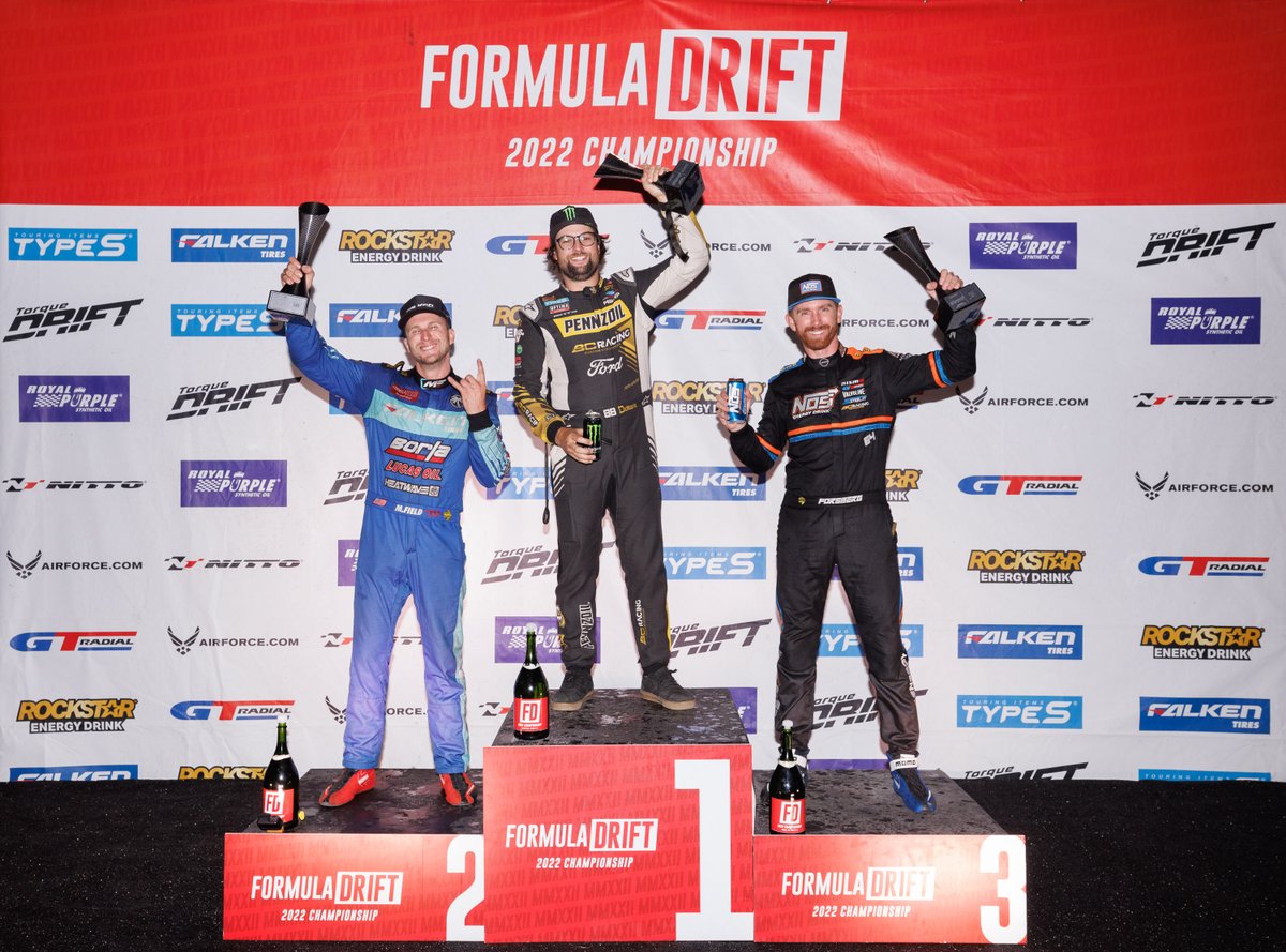 FormulaDrift's tweet image. Final Podium here at #FDSEA!

🥇 @ChelseaDeNofa | @NittoTire
🥈 @MattField777 | @FalkenTire
🥉 @ChrisForsberg64 | @GTRadialUSA

#FormulaD #FormulaDRIFT