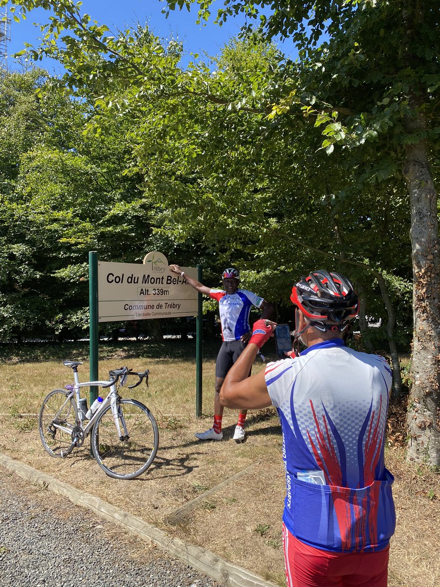 FFVelo_officiel's tweet image. #SF2022 – J7 : Rendez-vous au sommet !
 
Les cyclotouristes sont partis à la découverte des charmes de la Bretagne : de Moncontour, à Lamballe et jusqu’à la Côte d’Émeraude pour les plus aguerris. Et puis c’est un jour au sommet… des Côtes d’Armor.

cyclotourisme-mag.com/2022/08/06/sem…