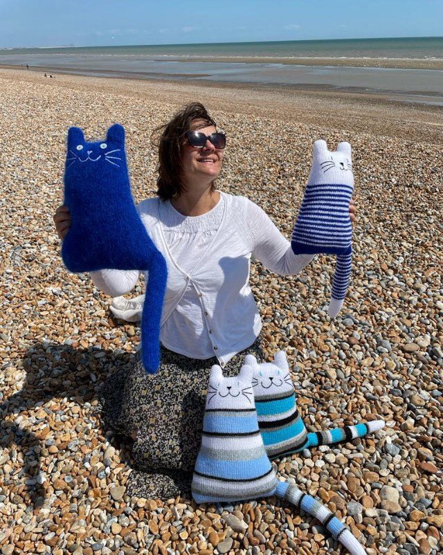 Our #nautical #cats on a visit to the #seaside #earlybiz #catsoftwitter #ukgiftam #ukgifthour etsy.me/3P90Wyy