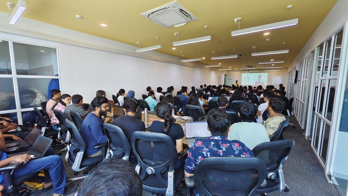 SwaroopBhagwat2's tweet photo. Thanks @ialimustufa @GDGCloudMumbai @CleverTap for organizing this amazing event! https://t.co/jEjQYSbs8S