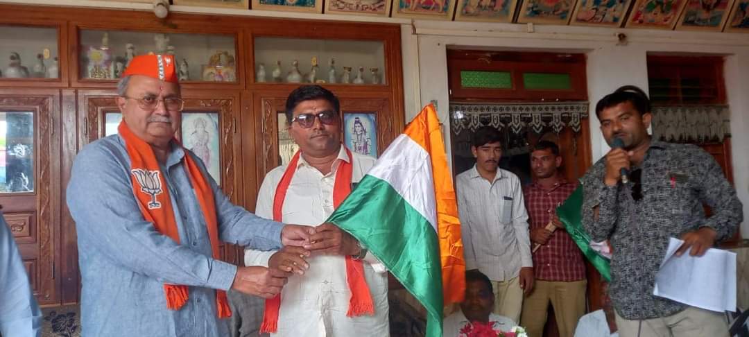 saurabhpatelguj tweet picture
