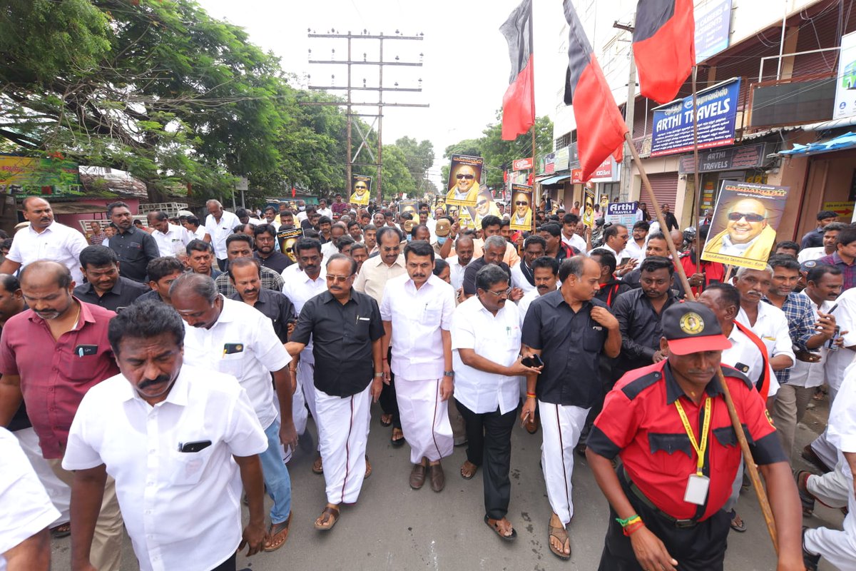 V_Senthilbalaji's tweet photo. கழகத்தலைவர், மாண்புமிகு தமிழ்நாடு முதலமைச்சர் தளபதி @mkstalin அவர்களின் நல்லாசிகளுடன், 
தமிழின தலைவர், முத்தமிழ் அறிஞர், டாக்டர் கலைஞர் அவர்களின் நான்காம் ஆண்டு நினைவு நாளை முன்னிட்டு, ஒருங்கிணைந்த கோவை மாவட்ட கழகத்தின் சார்பில் இன்று அமைதிப் பேரணி நடைபெற்றது.. #ForeverKalaignar https://t.co/jZrMWIttsc