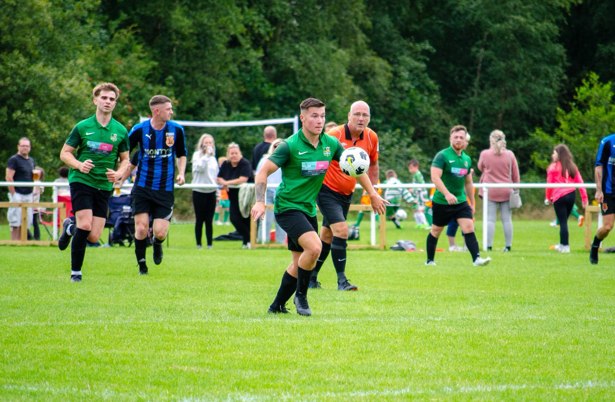 AandT_FC's tweet photo. Some Photos from Yesterday’s victory over Leigh Foundry 🟢⚫️

Massive thank you to Harley at HVB Photos, highly recommended 👏🏻 @HVBPhotos https://t.co/vZywZFjs9b