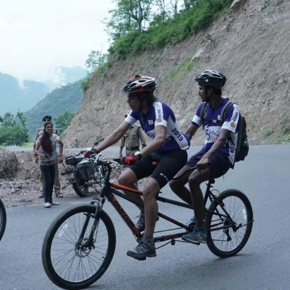 Adityacyclist's tweet photo. Cycling is a passion, a sport & everything for some! Joining us in #InfinityRide are different para-cyclists; above knee/ arm/ below knee -amputee & visually impaired athlete on tandem cycle. Though they are different, they all share the same passion - Cycling!
#mudhratrust #amf https://t.co/3EaSoa2vGj