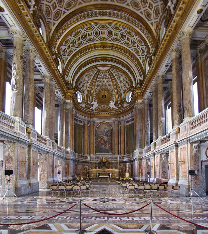CasaLettori's tweet photo. La Reggia di Caserta è eccezionale per il modo in cui si fondono il magnifico palazzo con il suo parco e i suoi giardini, così come sono stupefacenti i boschi naturali, le capanne di caccia e la fabbrica della seta.

#SitiUnesco a #CasaLettori https://t.co/SNS2f7q573