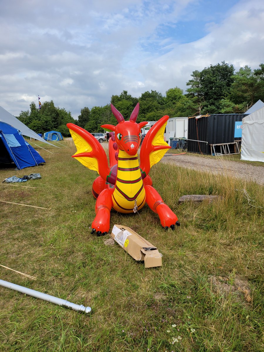 Hackers come in all shapes and sizes :3 #bornhack