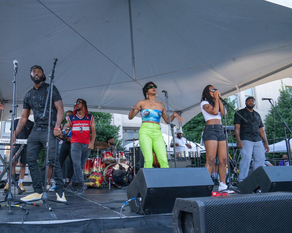 JosephA49226585's tweet photo. #dcfunkparade

#criticalconditionbanddc https://t.co/ag0YZ5Y6JE
