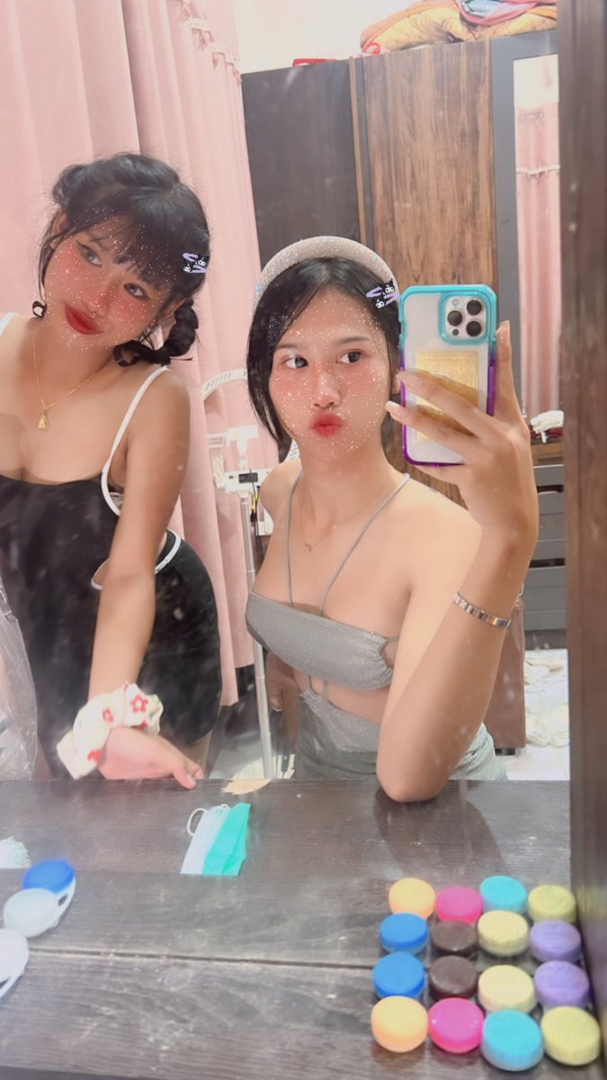 She30071's tweet photo. 2-1พี่ไหวมั่ย😅💦    https://t.co/3a3WehEZ03 https://t.co/OVGORBfF64