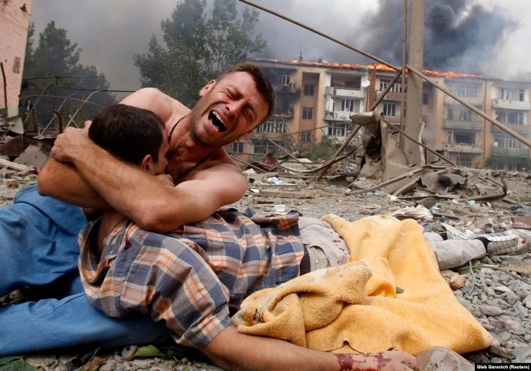 Tabagari's tweet photo. 🥀14 years ago #Russia invaded #Georgia, bombed cities, killed many civilians and further occupied our land. 

👉 14 years later, they continue committing war crimes in #Ukraine. 

❗️Reminder, that Russia is a terrorist state and must be stopped! https://t.co/ZXWaiuSnoF