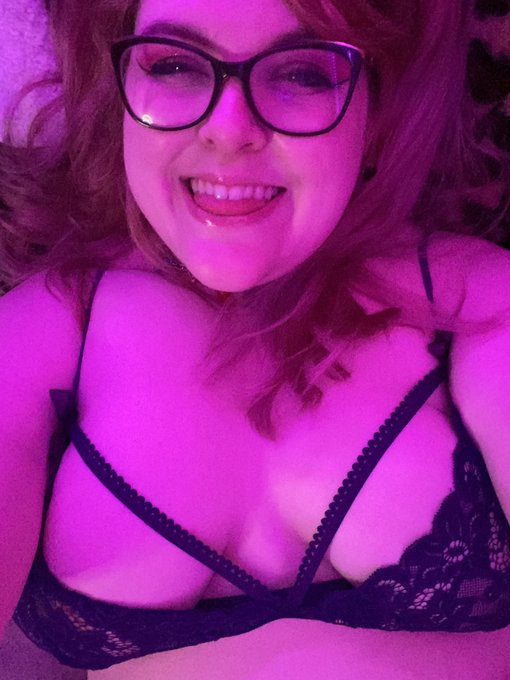 Go subscribe to my OnlyFans. ☺️💗 https://t.co/ie5G7yx6JZ https://t.co/k6Auyk4dlz<a href="/tag/kitten"class="tags"><span>#kitten</span></a><a href="/tag/bbw"class="tags"><span>#bbw</span></a><a href="/tag/creator"class="tags"><span>#creator</span></a><a href="/tag/magenta"class="tags"><span>#magenta</span></a><a href="/tag/subscribe"class="tags"><span>#subscribe</span></a><a href="/tag/catgirl"class="tags"><span>#catgirl</span></a>