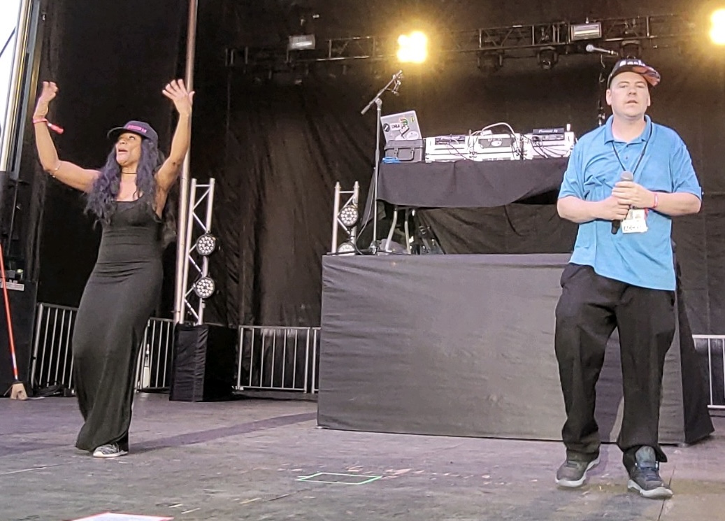 Power94's tweet photo. Hey Central Oregon! LETS GET HYPHY for #TI
The Deschutes County Fair was super lit and legit tonight as T.I. rocked the place!
~ @traceetuesday
~ #DJCoD https://t.co/i15KQgFMFl