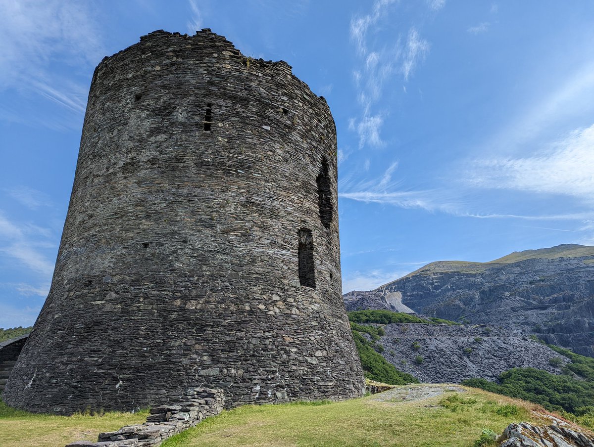 ToursofWales's tweet photo. Picturesque #Dolbadarn Castle built by the #Welsh Prince #LlywelyntheGreat in the 1220s. Constructed at the base of Llanberis Pass and overlooking Llyn (Lake) #Padarn in northern Wales.
Castle a symbol of Llywelyn's authority in the area
๐ด๓ ง๓ ข๓ ท๓ ฌ๓ ณ๓ ฟ ๐ด๓ ง๓ ข๓ ท๓ ฌ๓ ณ๓ ฟ ๐ด๓ ง๓ ข๓ ท๓ ฌ๓ ณ๓ ฟ ๐ด๓ ง๓ ข๓ ท๓ ฌ๓ ณ๓ ฟ ๐ด๓ ง๓ ข๓ ท๓ ฌ๓ ณ๓ ฟ https://t.co/XGb7KnGUf7