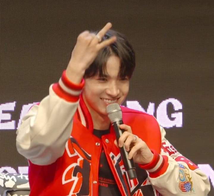 congrats heeseung, syempre naman two joints🫶🏻