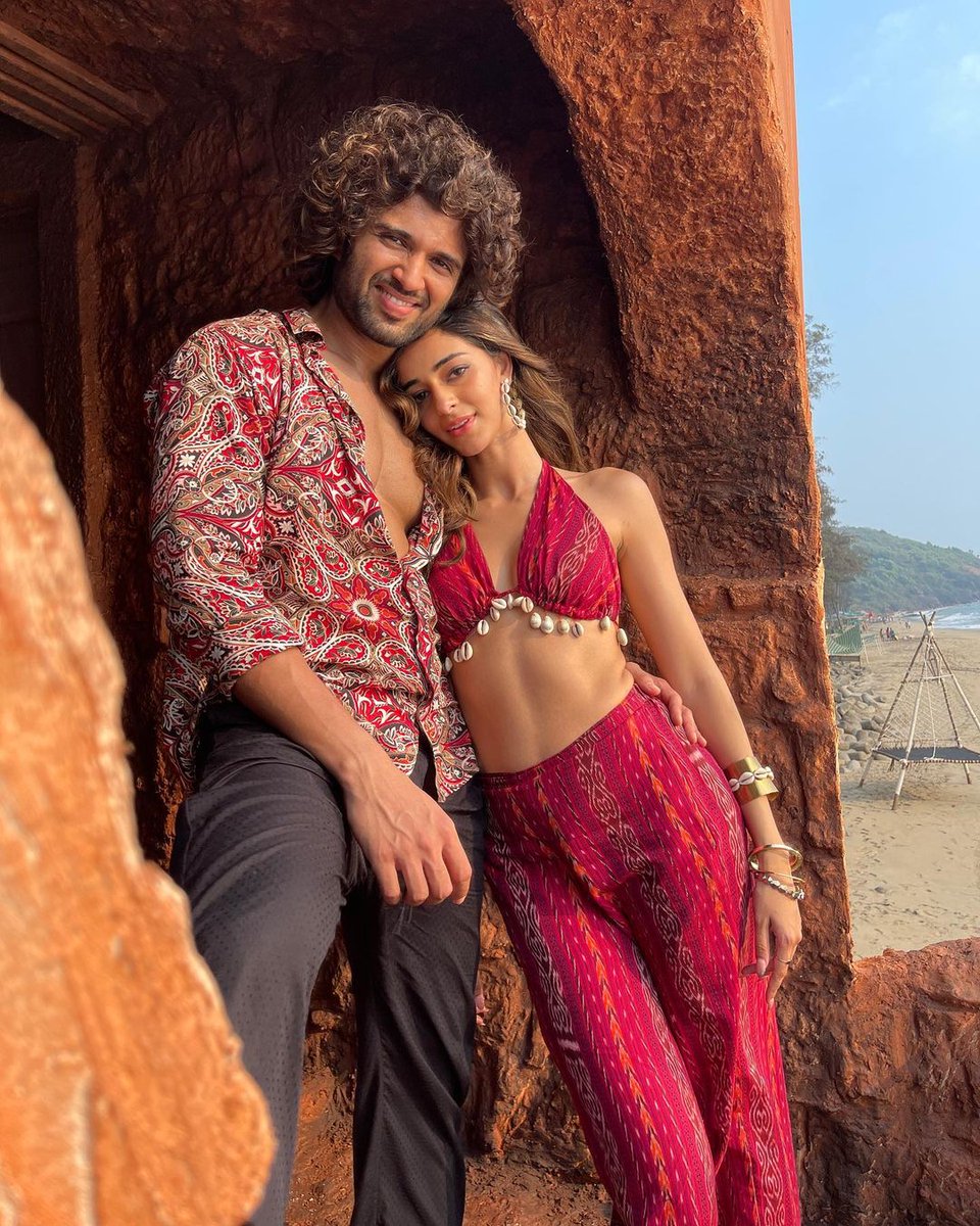 Vijaydeverakonda Editors ™ tweet media