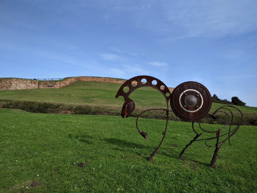 lacosmopolilla's tweet image. Una visita a Campa Torres, el pasado astur - romano de Gijón 👇 
lacosmopolilla.com/parque-arqueol… #Xixón #Asturias @GijonTurismo