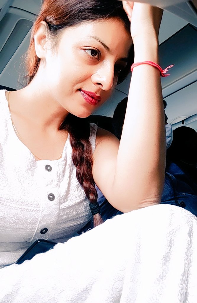 जब दोस्त प्रगति करें तो गर्व से कहना कि वो मेरा दोस्त है और जब वो मुश्किल में हो तो गर्व से कहना कि मैं उसका दोस्त हूं
          हैप्पी फ्रेंड्स डे 
      🌟कनक यादव 🌟