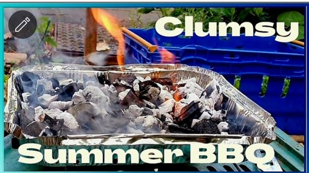 CookingWithDav3's tweet photo. Clumsy Summer BBQ
https://t.co/yt6ec5Rsec
#bbq #London #Summer #garden #party 
If you like the contents of my video, please like, share and possibly subscribe, I would be very grateful 🙏 https://t.co/aRKqO55Eho