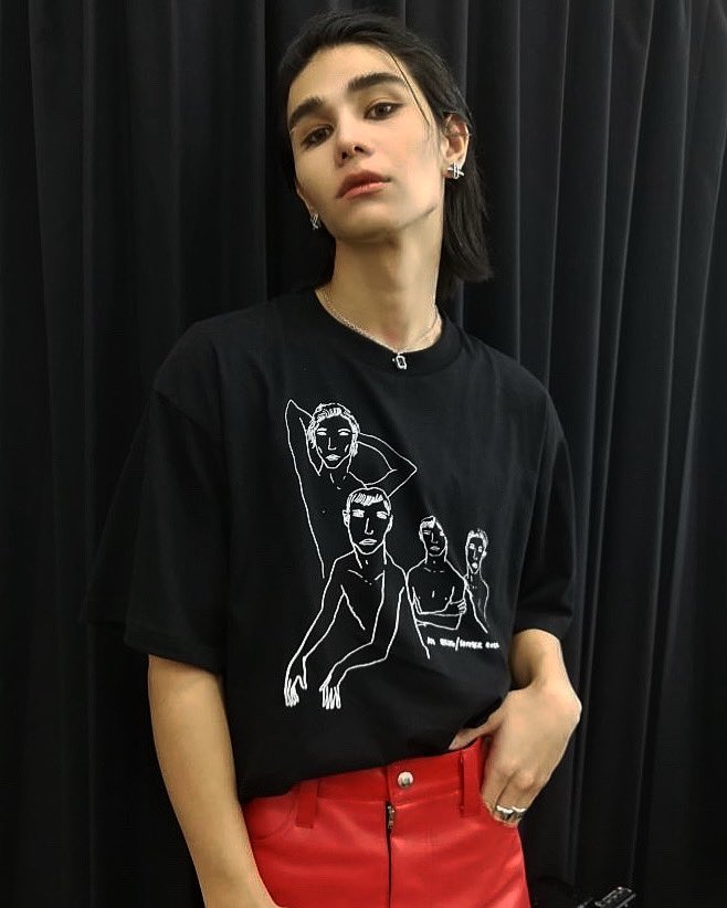 adistudios_'s tweet photo. @jeffsatur Wearing @adistudios  Spring/Summer 2022 Boys t-shirt #jeffsatur #adistudiosbkk #kinnporschetheseries https://t.co/9TlFXzMgka