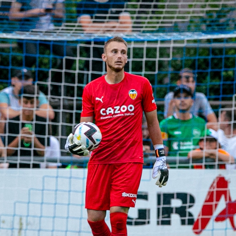 valenciacf's tweet photo. COMUNICADO OFICIAL | @JasperCillessen