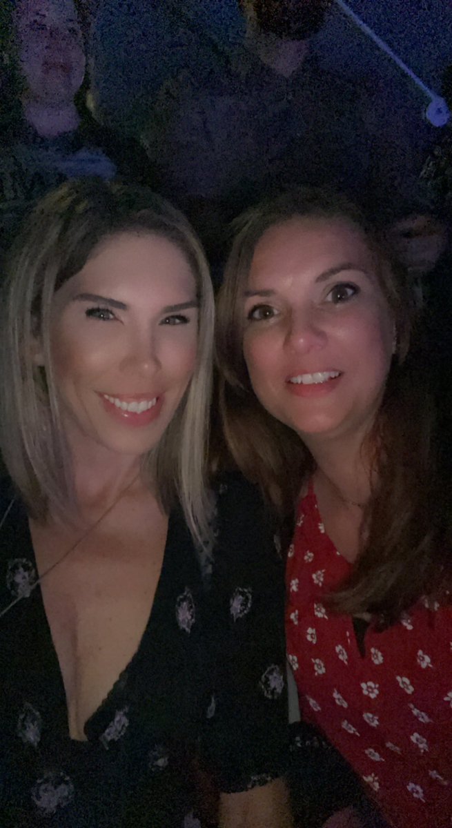 ShananZuffa's tweet photo. @garthbrooks in Houston was electric! It was like watching a kid on Christmas morning and the excitement never faded! Every moment felt like it just couldn’t get better but then it did. I sang, laugh, cried, and screamed until my voice went hoarse. Thank you for an amazing night https://t.co/bIM26PAdzs