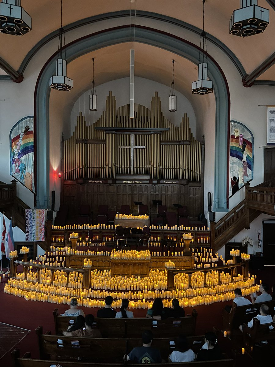 A smile … It’s a small act of resistance to spite the horrors of this world. It took a cello, a viola, two violins, and a thousand candles to involuntarily draw one to my face. <a href="/CandlelightC/">Candlelight Concerts</a>, thank you. #AboutLastNight #girlsNightOut