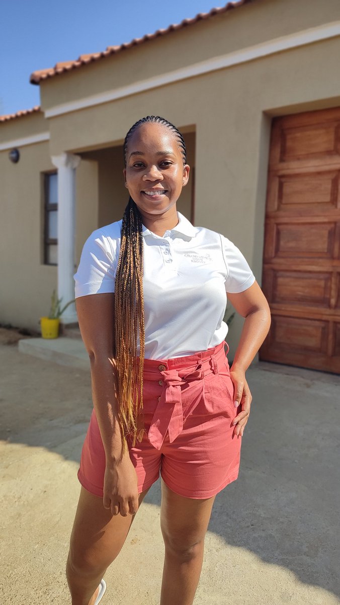 Free yourself from all prejudices and let yourself go on Sunday. 
Blessed Sunday 🌸