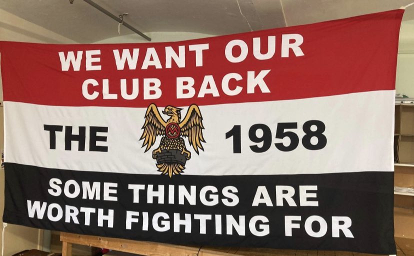 pau1luvsutd's tweet photo. The Glazers need removing from Manchester United, today is your chance to help with that, join @The__1958 in marching today, we all moan so this is our chance to do something about it. Somethings are worth fighting for #GlazersOut https://t.co/MTJm2ifgac