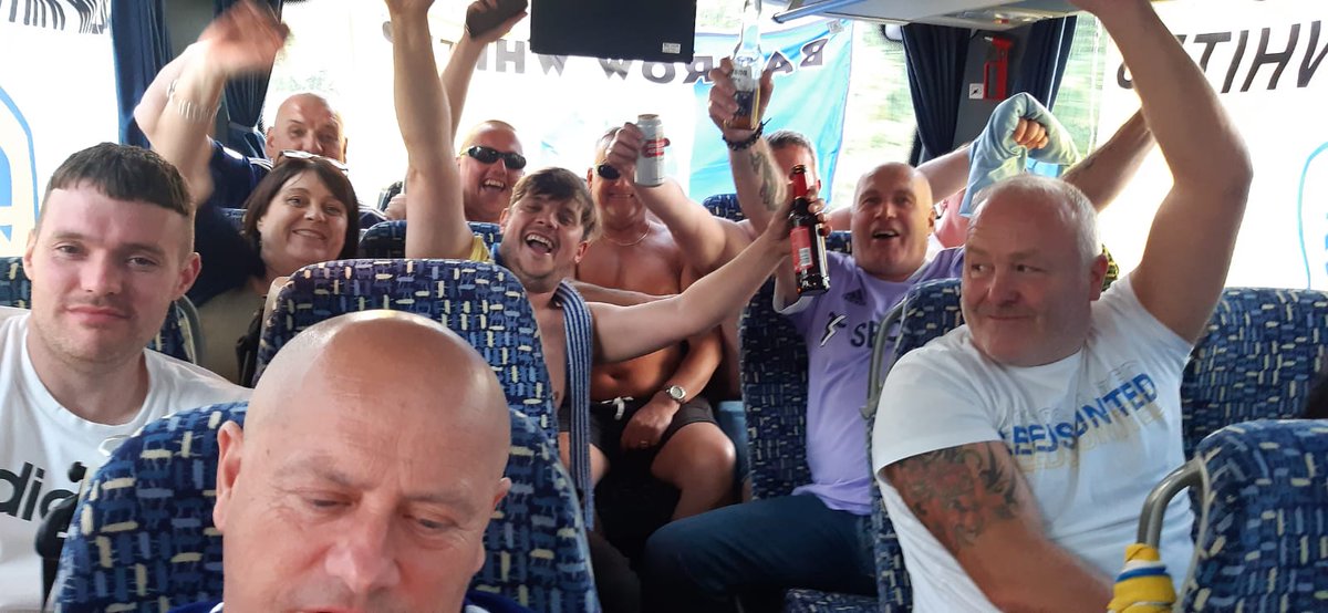 loyal2leeds's tweet photo. What a day #lufc a very happy bus on way home @BarrowWhites ! Great start 💙💛🤍🇮🇨 https://t.co/oQG0DJLS02