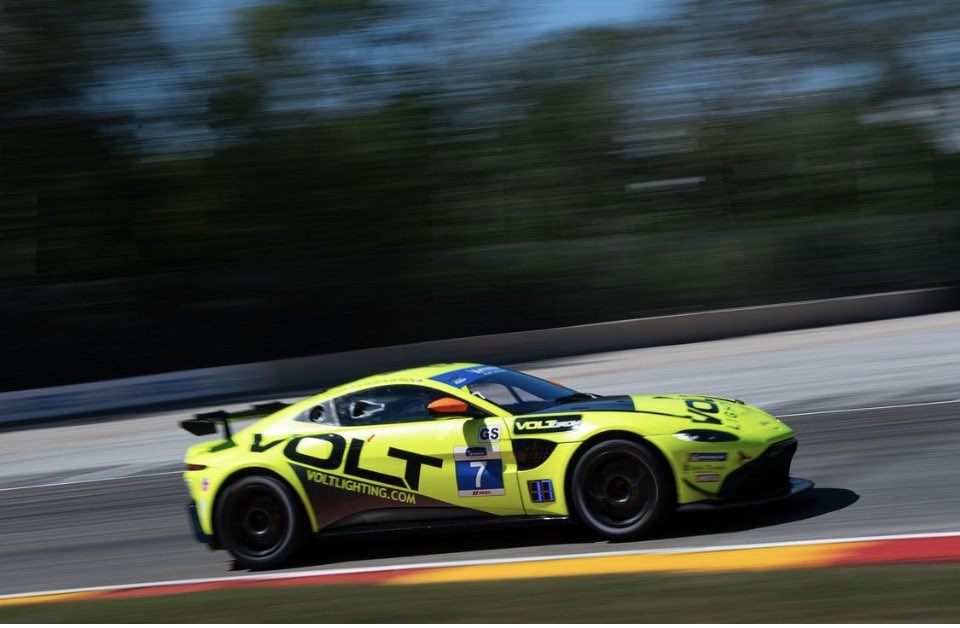 The__Advantage's tweet photo. Congratulations to the @StonerCarCare1 @AMR_Official crew for their P2 Bronze Cup finish in yesterdays @IMSA @MichelinRaceUSA Pilot Challenge 240 race from @roadamerica
The #VoltRacing Aston was just off the podium in P4 https://t.co/IcxgSBMpnn