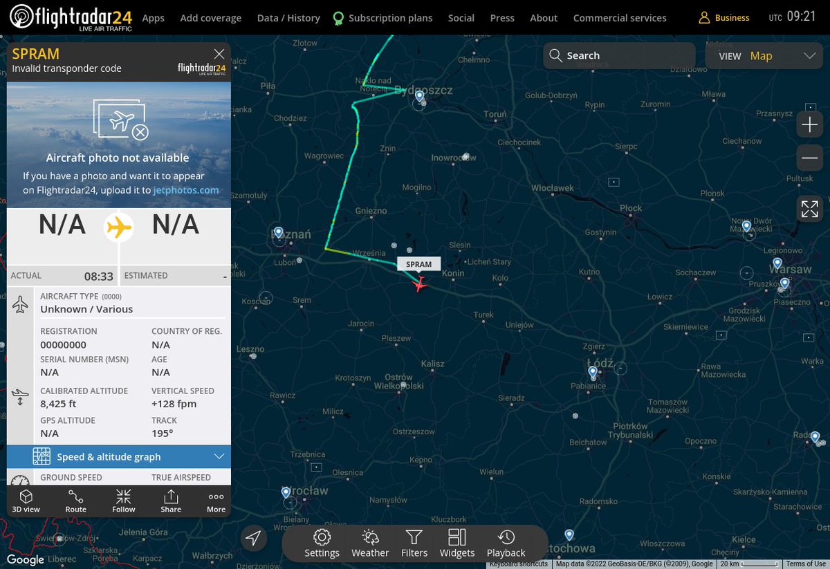 Radar_Assistant's tweet image. VERTICAL MANOEUVRING ALERT : At time Sun Aug  7 10:19:54 2022 #SPRAM was  manoeuvering vertically (altchange=7000ft, altdeltas=20800ft),  
 near Autostrada Wolności, Sługocin, gmina Lądek, powiat #AvGeek #ADSB flightradar24.com/SPRAM/2cf66c09