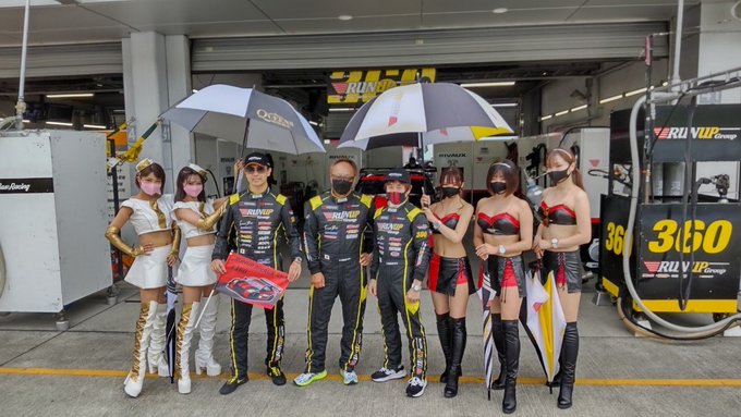 Twitterのコスプレ画像17