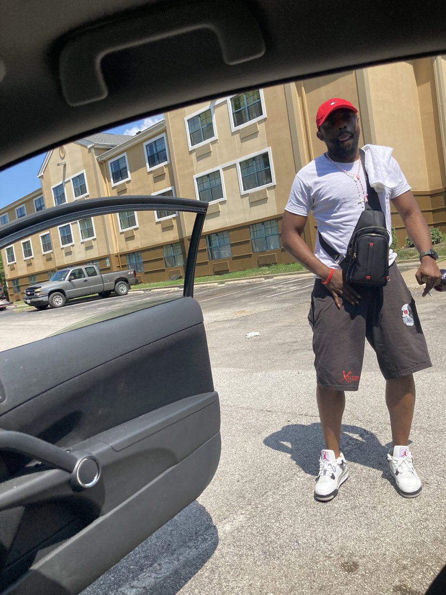 StanfieldsWay's tweet photo. Flick up at one of the 1k a day traps https://t.co/tCenrwzbQp