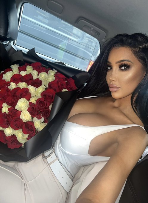 Good morning 🌹 https://t.co/e6KKpRW6YD<a href="/tag/sexyfish"class="tags"><span>#sexyfish</span></a>