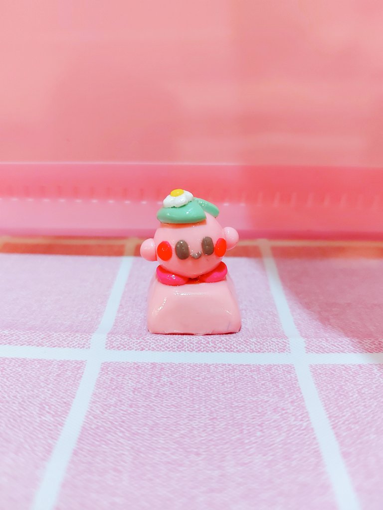 Xelafina's tweet photo. Found the cutest handmade keycaps ever
*crying in da club*

@playground_ph https://t.co/21IpfnUu4K